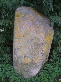 Winderwath (Standing Stone / Menhir) by Vicster