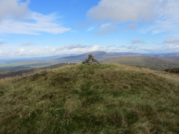 Cairnharrow (Cairn(s)) by thelonious