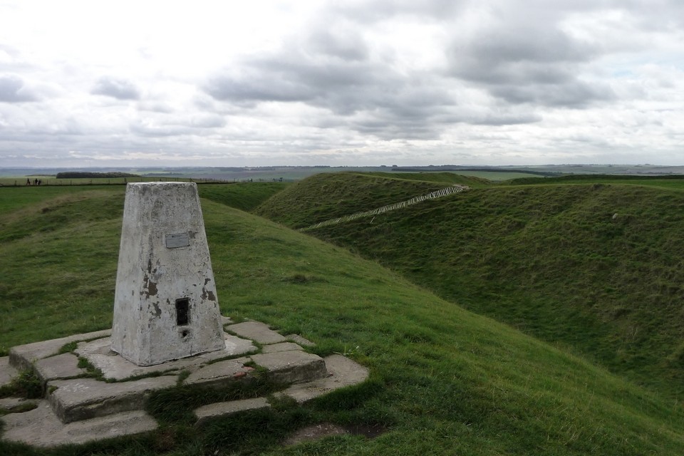 Uffington Castle (Hillfort) by thesweetcheat