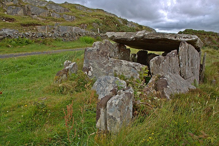 Srahwee (Wedge Tomb) by muller