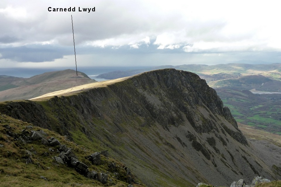 Carnedd Lwyd, Tyrrau Mawr (Cadair Idris) (Cairn(s)) by thesweetcheat