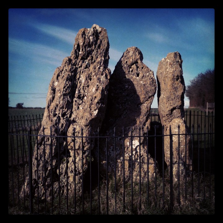 The Whispering Knights (Burial Chamber) by texlahoma