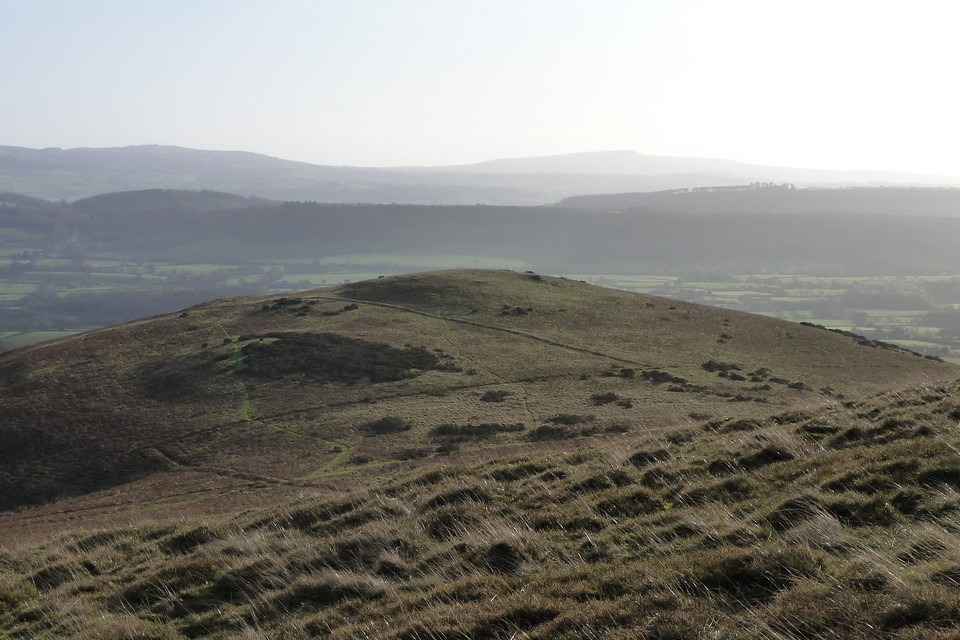 Hope Bowdler Hill (Ancient Village / Settlement / Misc. Earthwork) by thesweetcheat