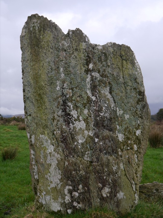 Murrahin North (Stone Row / Alignment) by Meic