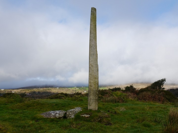Ballycrovane (Standing Stone / Menhir) by Meic