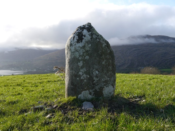 Drumlave (Stone Row / Alignment) by Meic