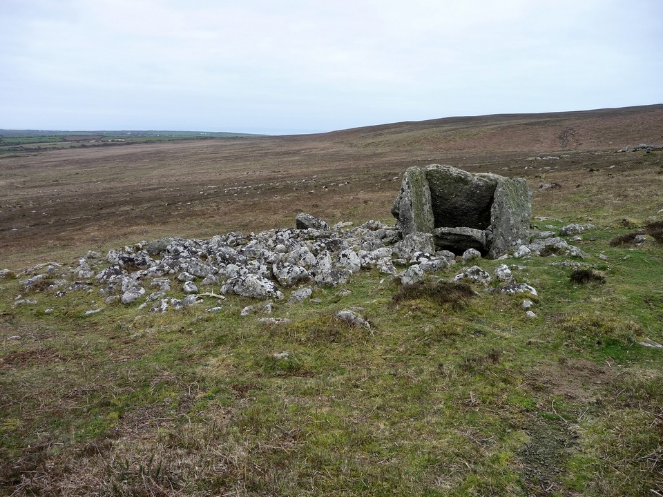 Sweyne Howes (north) (Chambered Tomb) by thesweetcheat
