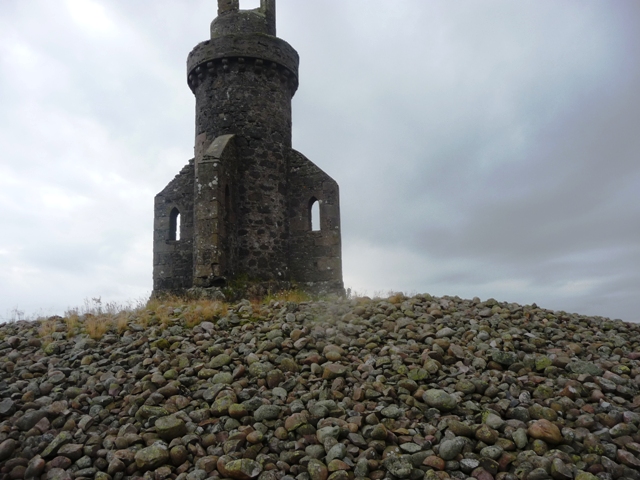 Tower Of Johnston (Cairn(s)) by drewbhoy