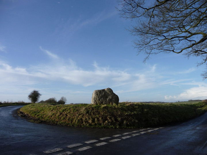 Winterbourne Bassett (Stone Circle) by thesweetcheat