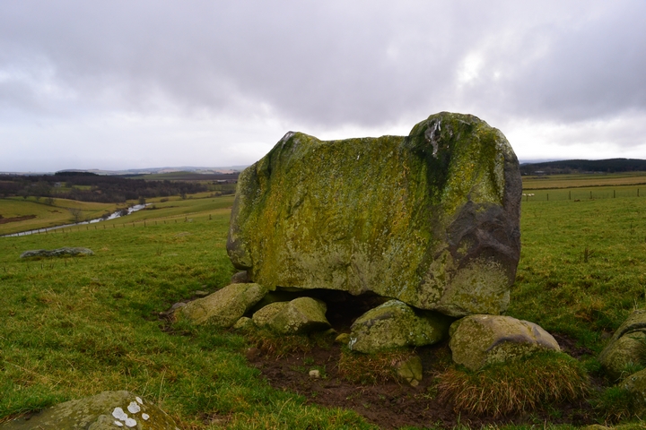 Arn Hill (Stone Circle) by thelonious