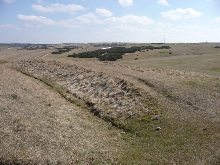 Cleeve Common cross dyke (Dyke) by thesweetcheat
