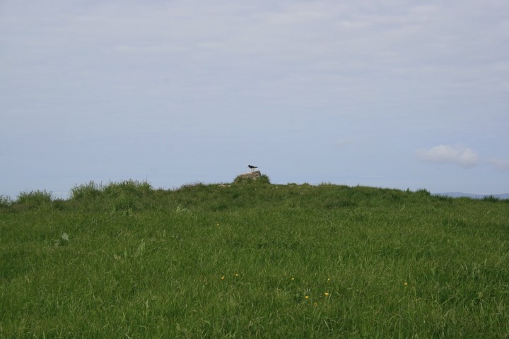 Unyatuak (Artificial Mound) by Ravenfeather