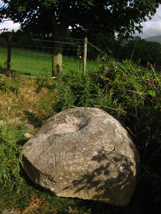 Sroughan (Bullaun Stone) by ryaner