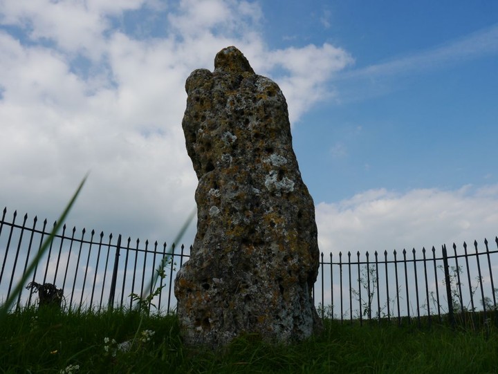 The King Stone (Standing Stone / Menhir) by Meic