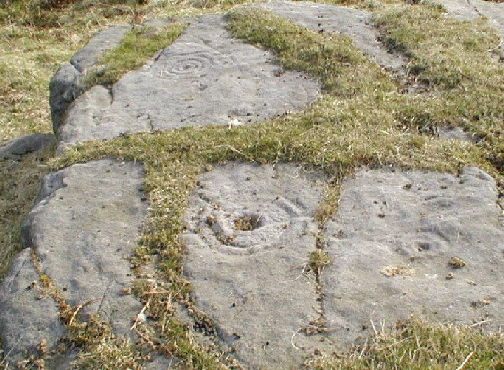 Whitsunbank 2 (Cup and Ring Marks / Rock Art) by pebblesfromheaven