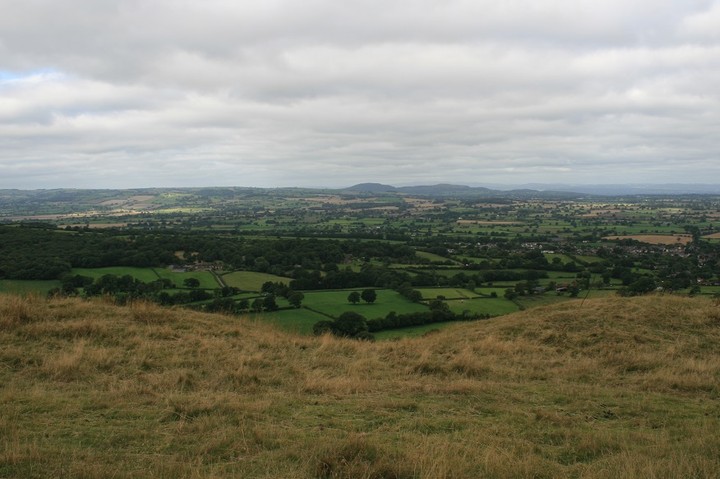 Earl's Hill and Pontesford Hill (Hillfort) by postman