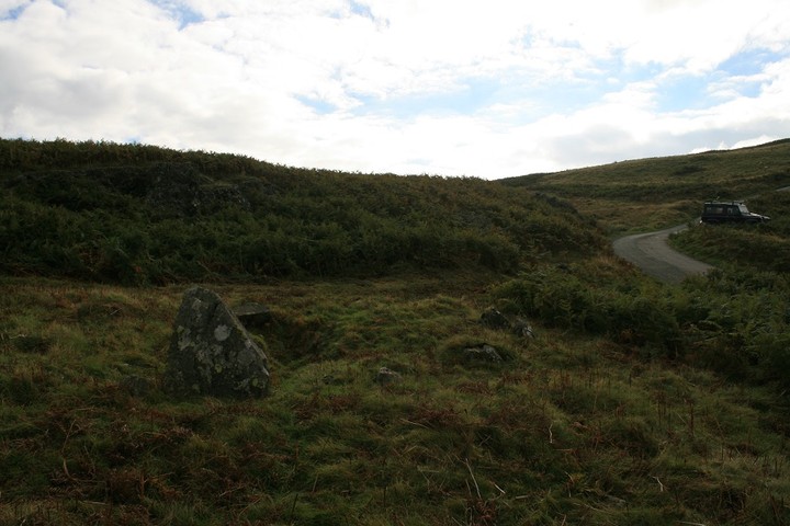 Giant's Grave (Ring Cairn) by postman