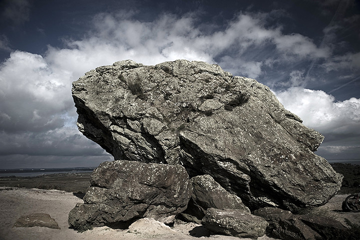 The Agglestone (Natural Rock Feature) by A R Cane