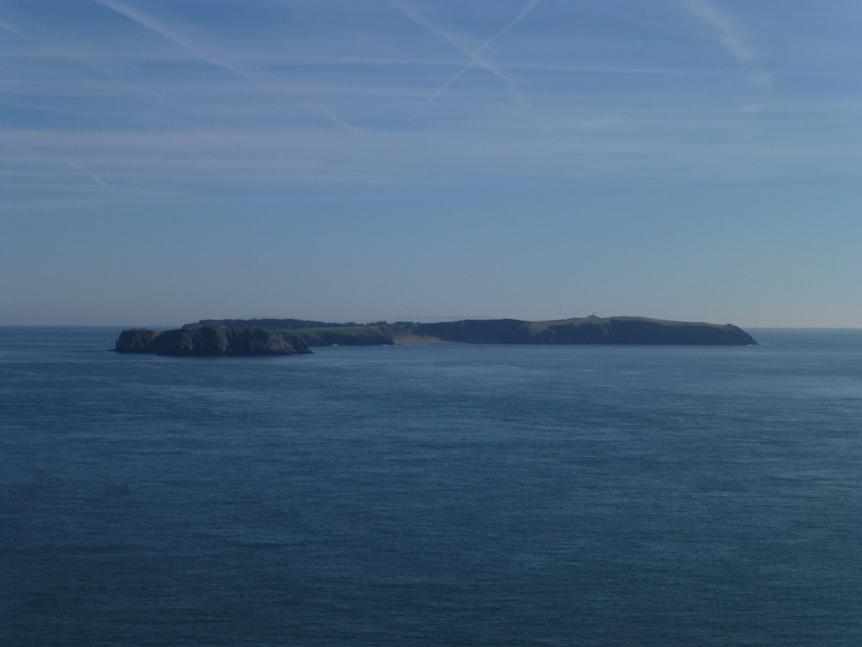 West Beacon (Caldey Island) (Round Barrow(s)) by thesweetcheat