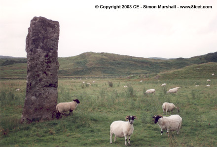 Clach na Carraig (Standing Stone / Menhir) by Kammer
