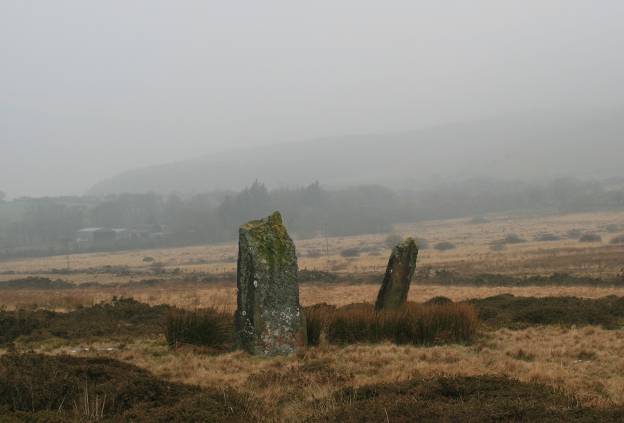 Cerrig Meibion Arthur (Standing Stones) by postman