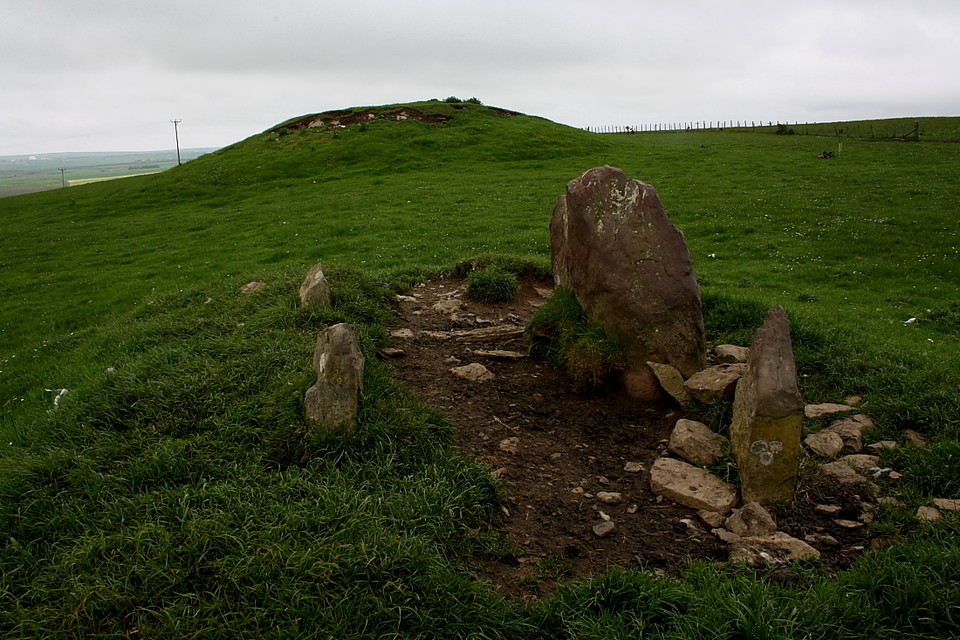 Sordale Hill (Chambered Cairn) by GLADMAN