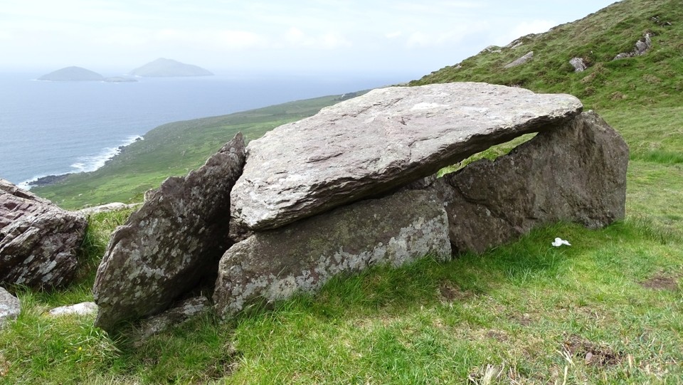 Coomatloukane North (Wedge Tomb) by Nucleus