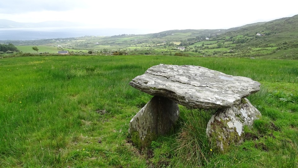 Ballynahowen (Wedge Tomb) by Nucleus
