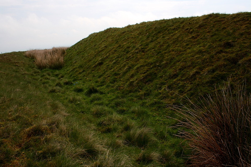 Castlelaw Fort (Hillfort) by GLADMAN