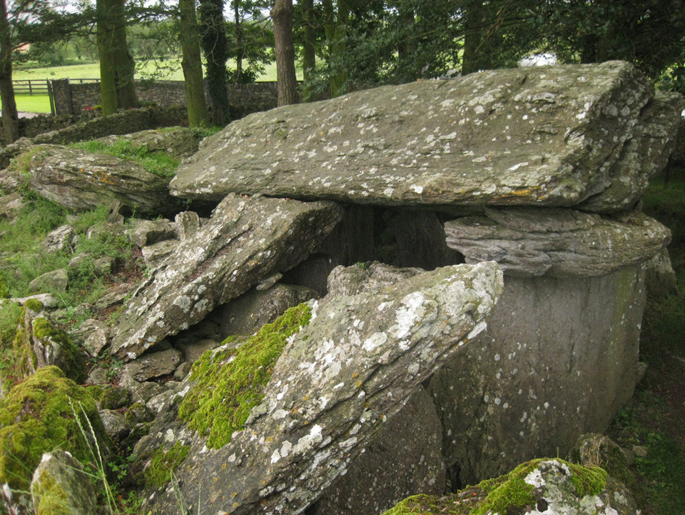 Labbacallee (Wedge Tomb) by ryaner
