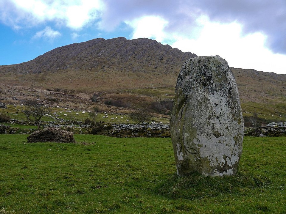 Clogherane (Standing Stone / Menhir) by Meic