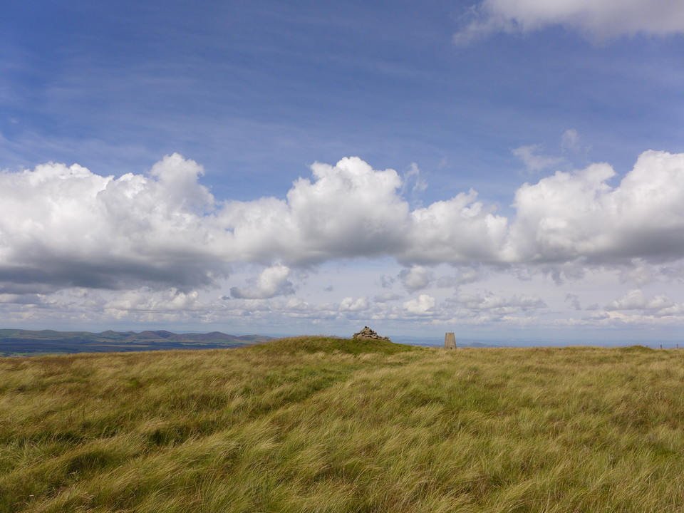 Dundreich (Cairn(s)) by thelonious