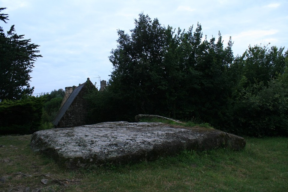 Mane Lud (Tumulus (France and Brittany)) by postman
