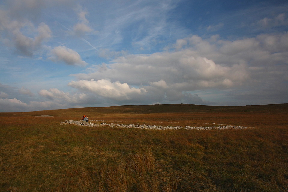 Cefn Sychbant (Ring Cairn) by GLADMAN