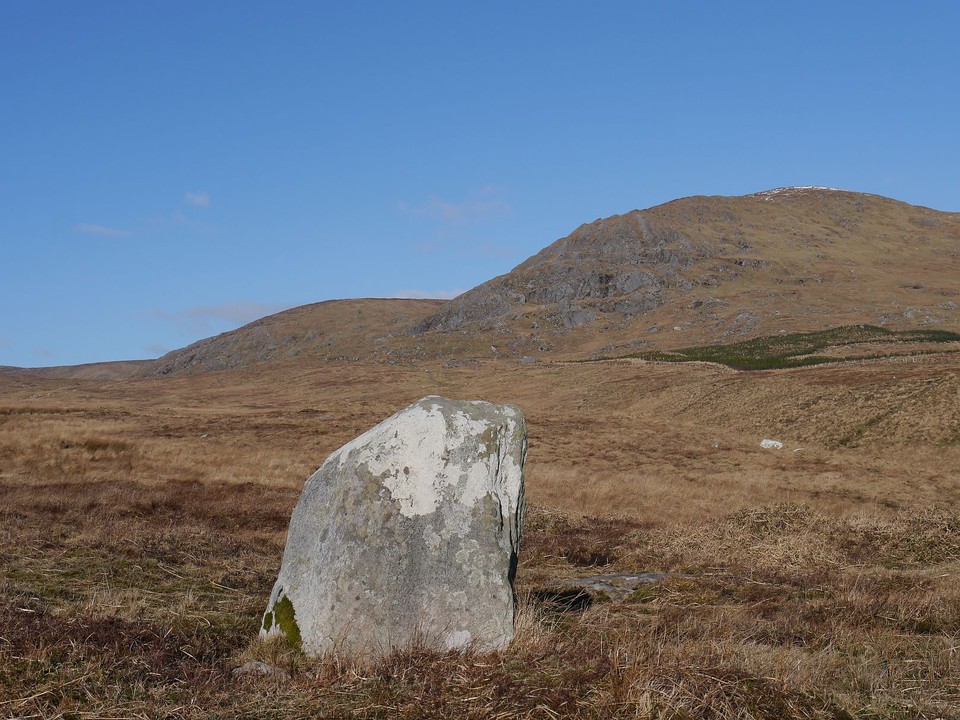 Rodeen 2 (Standing Stone / Menhir) by Meic