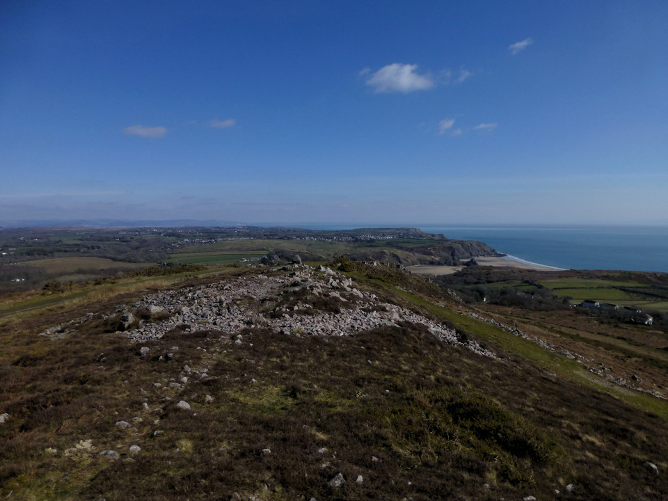 Cefn Bryn (East) (Cairn(s)) by thesweetcheat