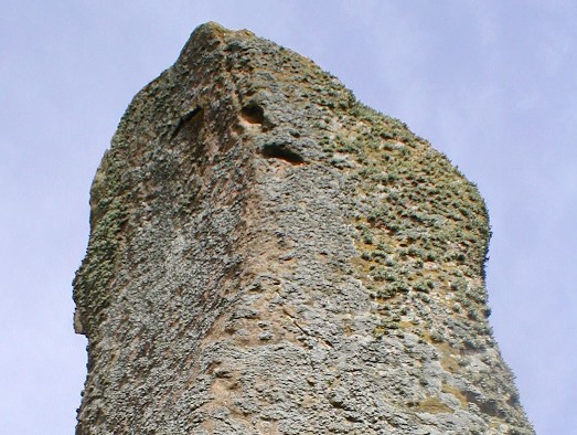 Lundin Links (Standing Stones) by pebblesfromheaven