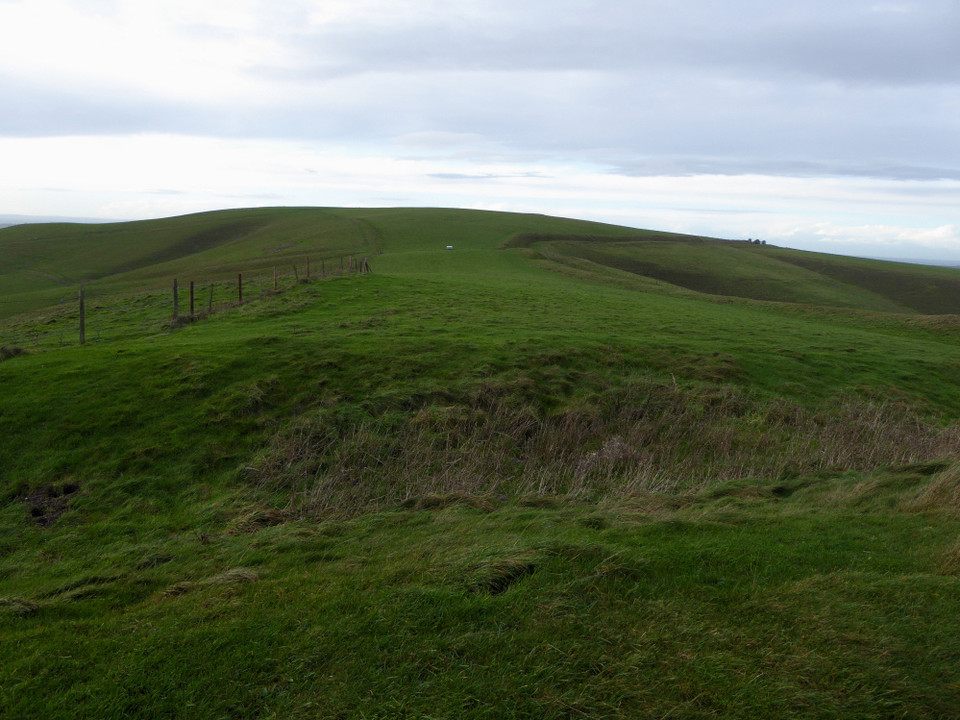 Tan Hill (east) (Dyke) by thesweetcheat