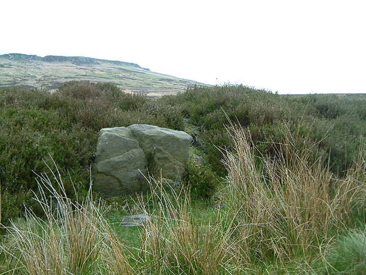 Moscar Moor (Kerbed Cairn) by stubob