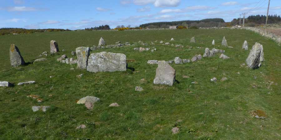 Aquhorthies (Stone Circle) by LesHamilton