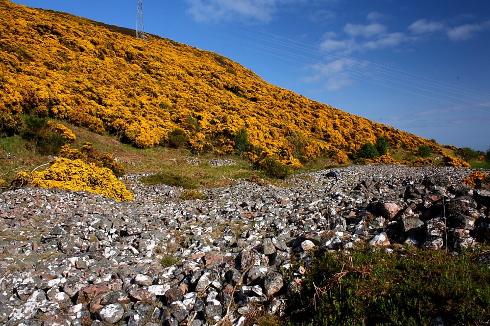 Carn Laggie (Long Cairn) by GLADMAN
