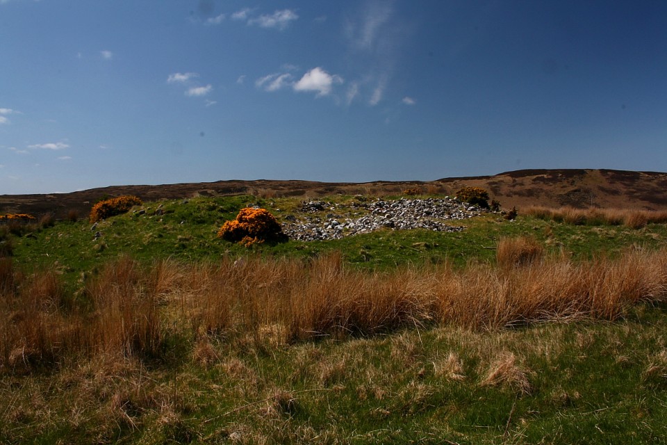 Skelpick (Chambered Cairn) by GLADMAN