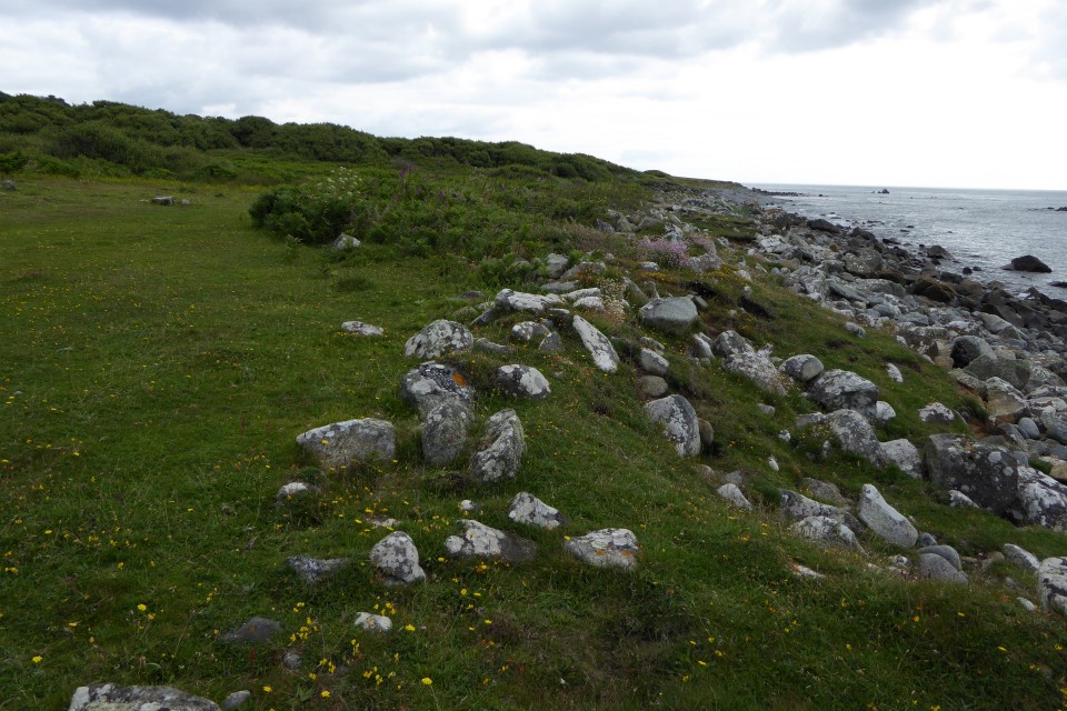 Lowland Point (Ancient Village / Settlement / Misc. Earthwork) by thesweetcheat