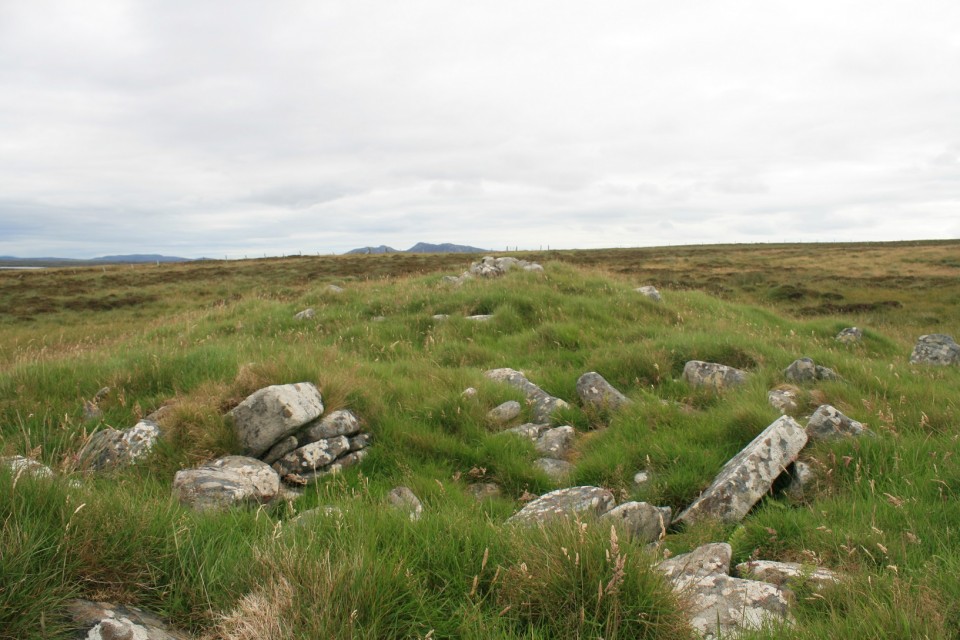 Craonaval North (Chambered Cairn) by postman