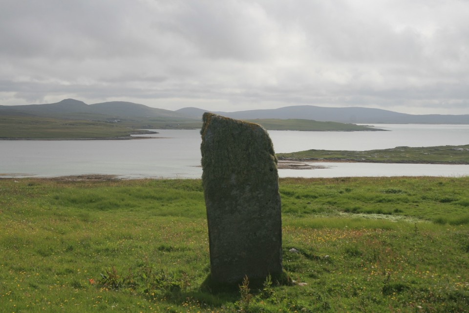Cladh Maolrithe (Standing Stone / Menhir) by postman