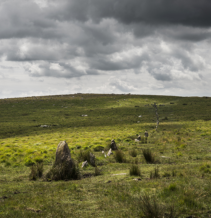 Down Tor (Stone Row / Alignment) by A R Cane