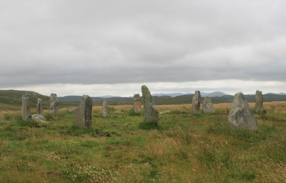Cnoc Fillibhear Bheag (Stone Circle) by postman