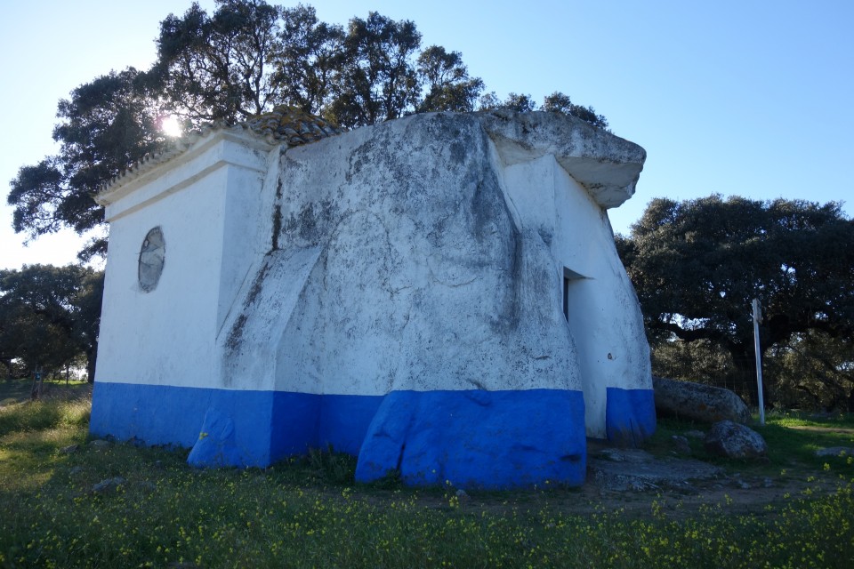Chapel Anta do San Brissos (Dolmen / Quoit / Cromlech) by costaexpress
