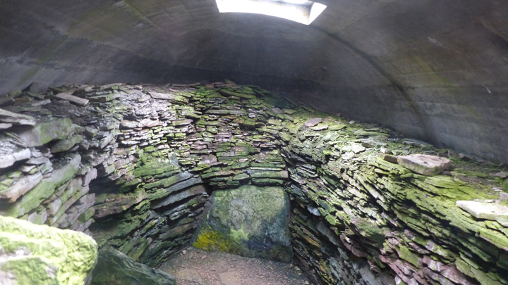 Knowe of Yarso (Chambered Cairn) by wideford