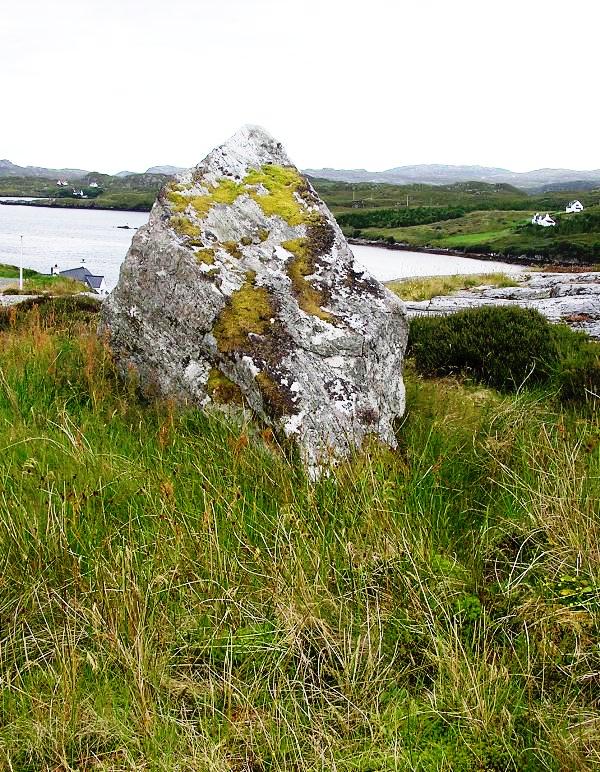 Clach Na Greine (Standing Stone / Menhir) by drewbhoy